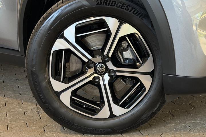 Grå Citroën e-C3 Aircross fra 2025