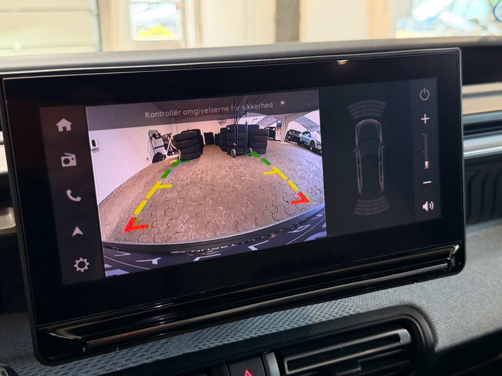 Grå Citroën e-C3 Aircross fra 2025
