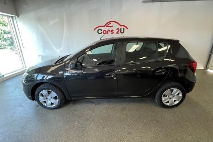 Sort Dacia Sandero fra 2020