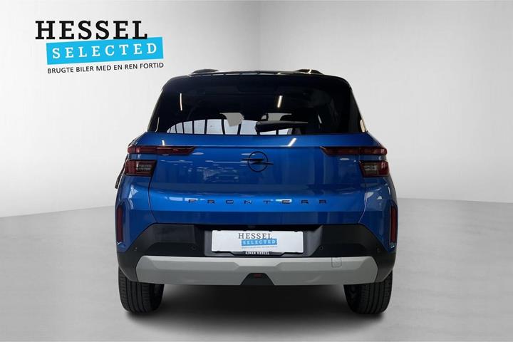 Blå Opel Frontera fra 2025