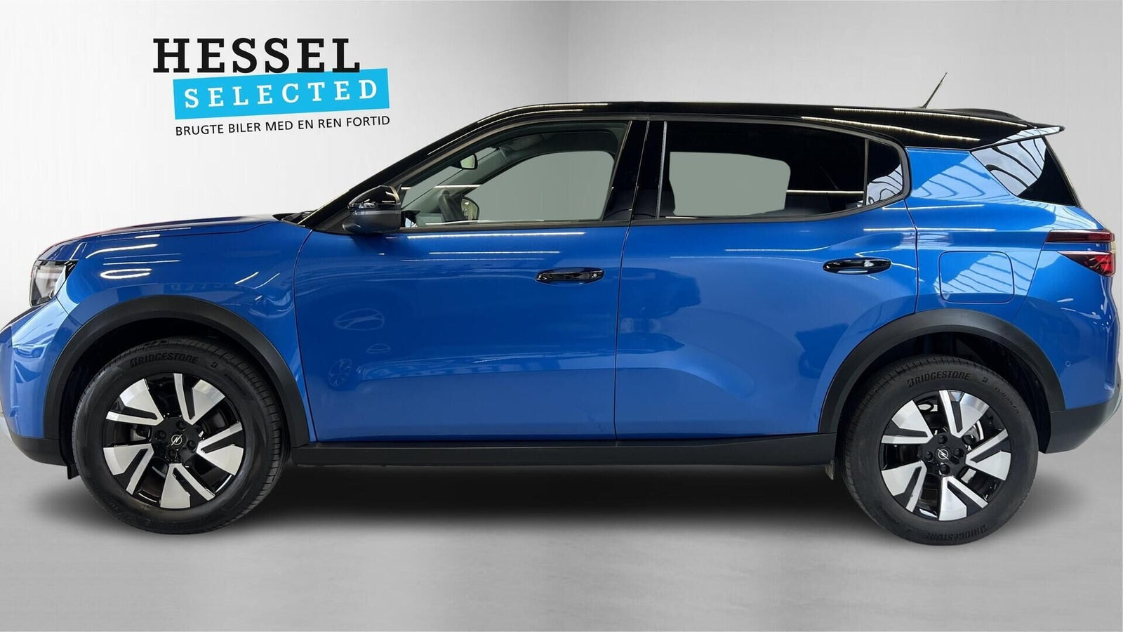 Blå Opel Frontera fra 2025