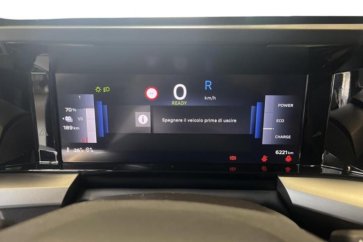 Blå Opel Frontera fra 2025