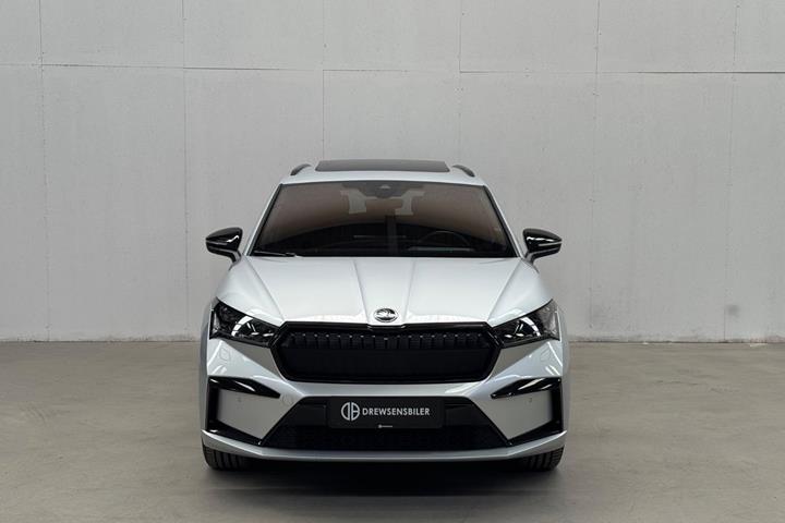 Sølv Skoda Enyaq fra 2023