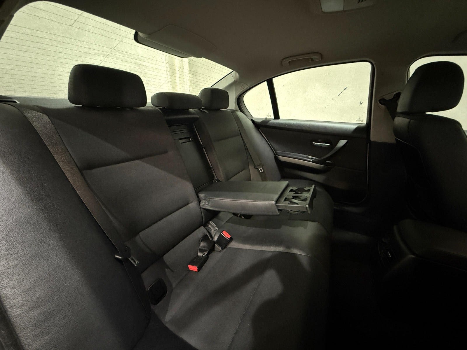undefined BMW 320i fra 2005