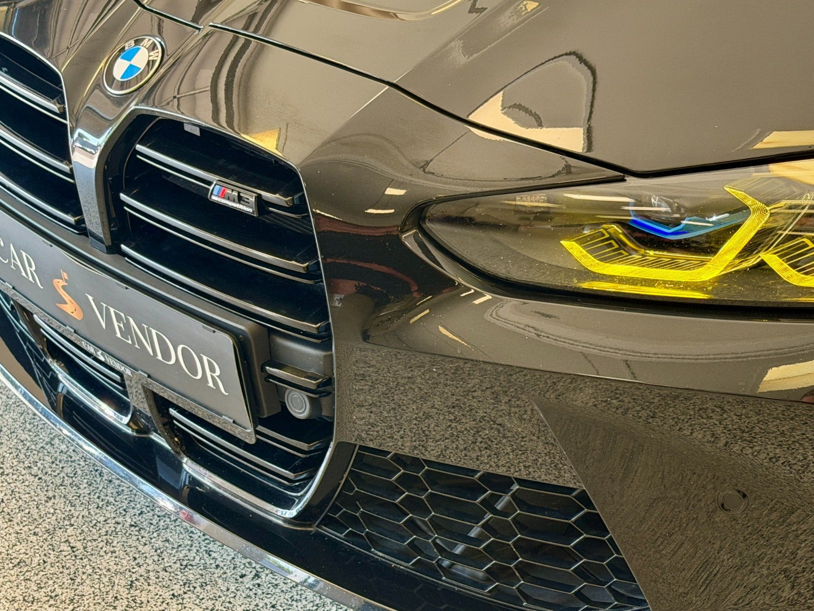 Sort BMW M3 fra 2022