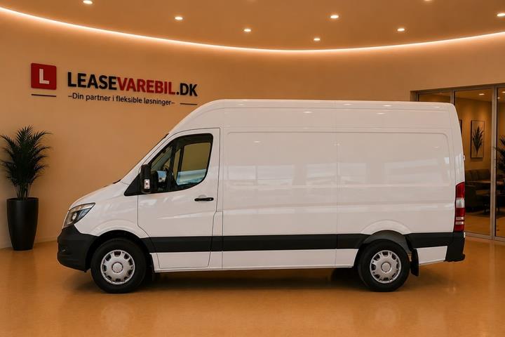 Hvid Mercedes Sprinter 316 fra 2017
