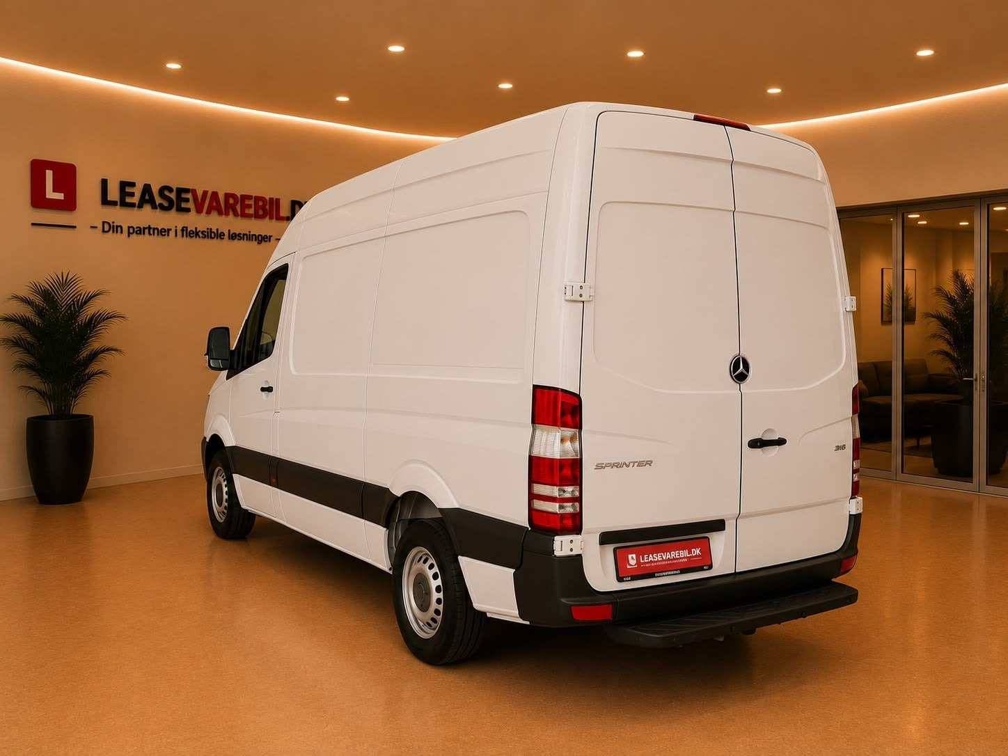 Hvid Mercedes Sprinter 316 fra 2017