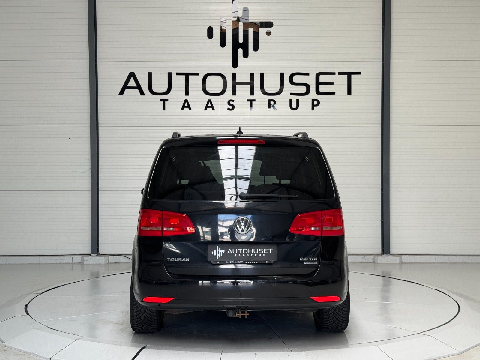 Sort VW Touran fra 2011