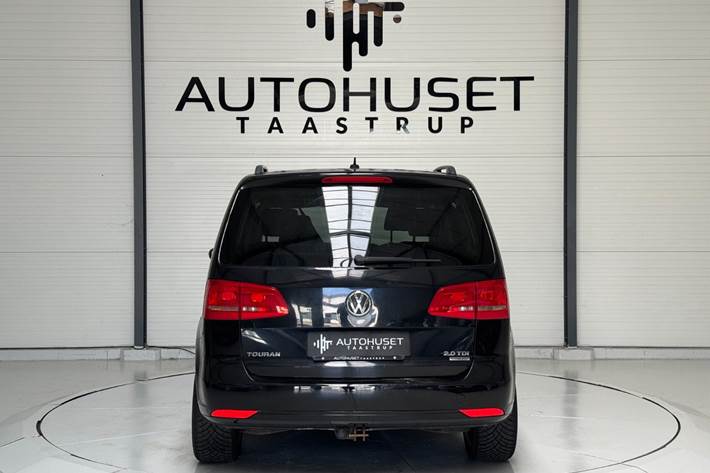 Sort VW Touran fra 2011