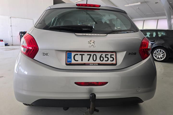 Sølv Peugeot 208 fra 2014