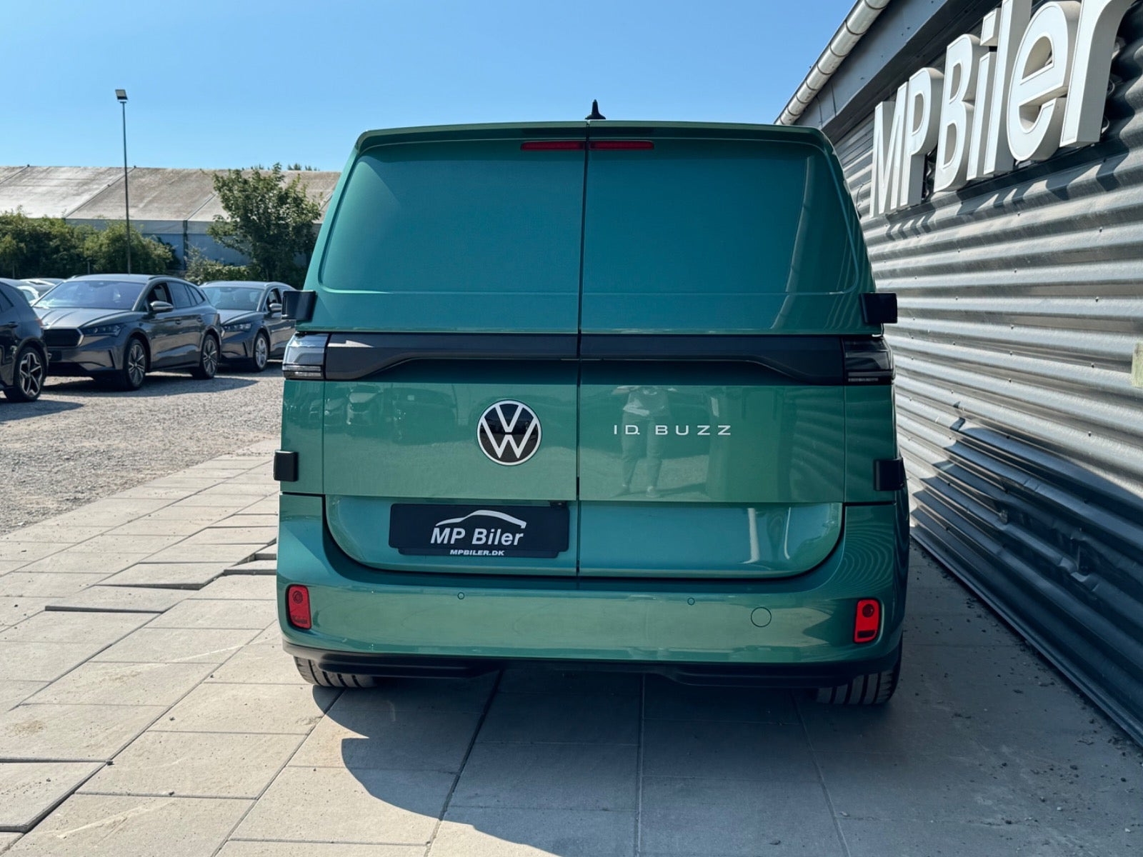 Grøn VW ID.Buzz fra 2024