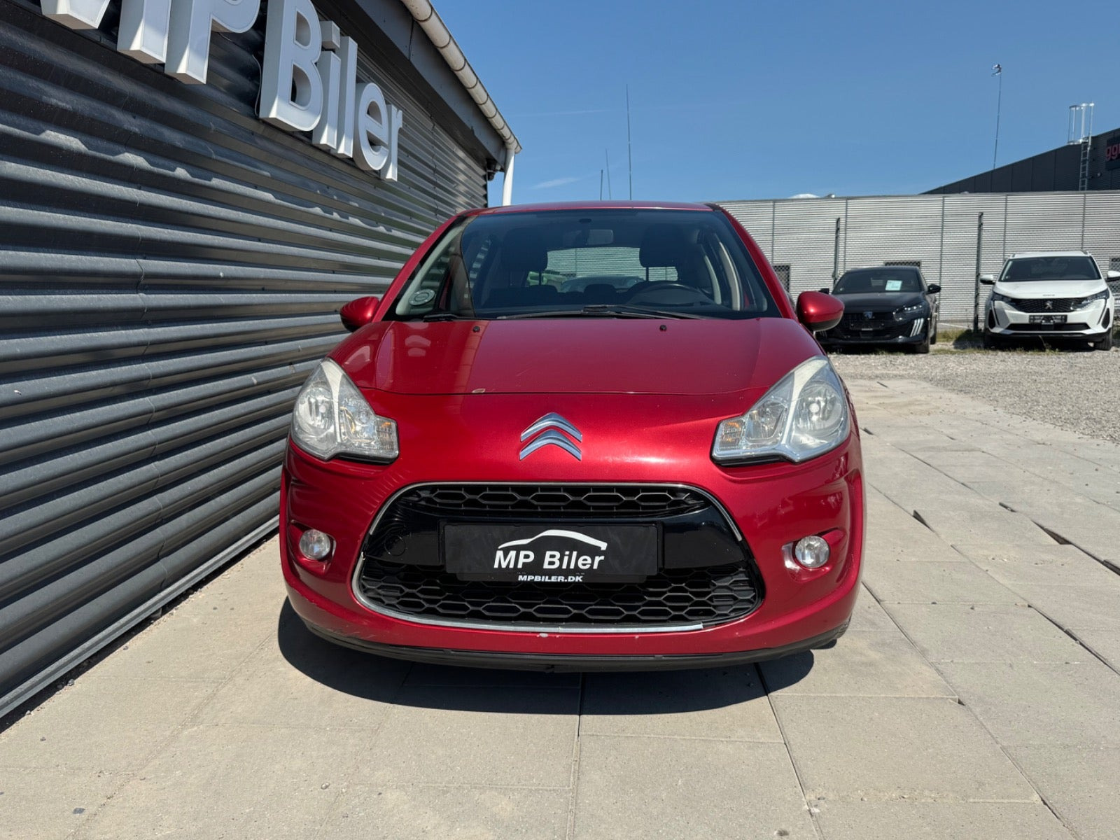 Rød Citroën C3 fra 2011