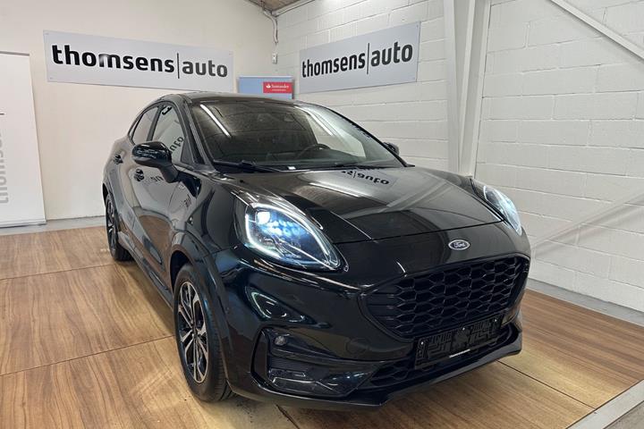 Sort Ford Puma fra 2020