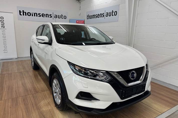 Hvid Nissan Qashqai fra 2021