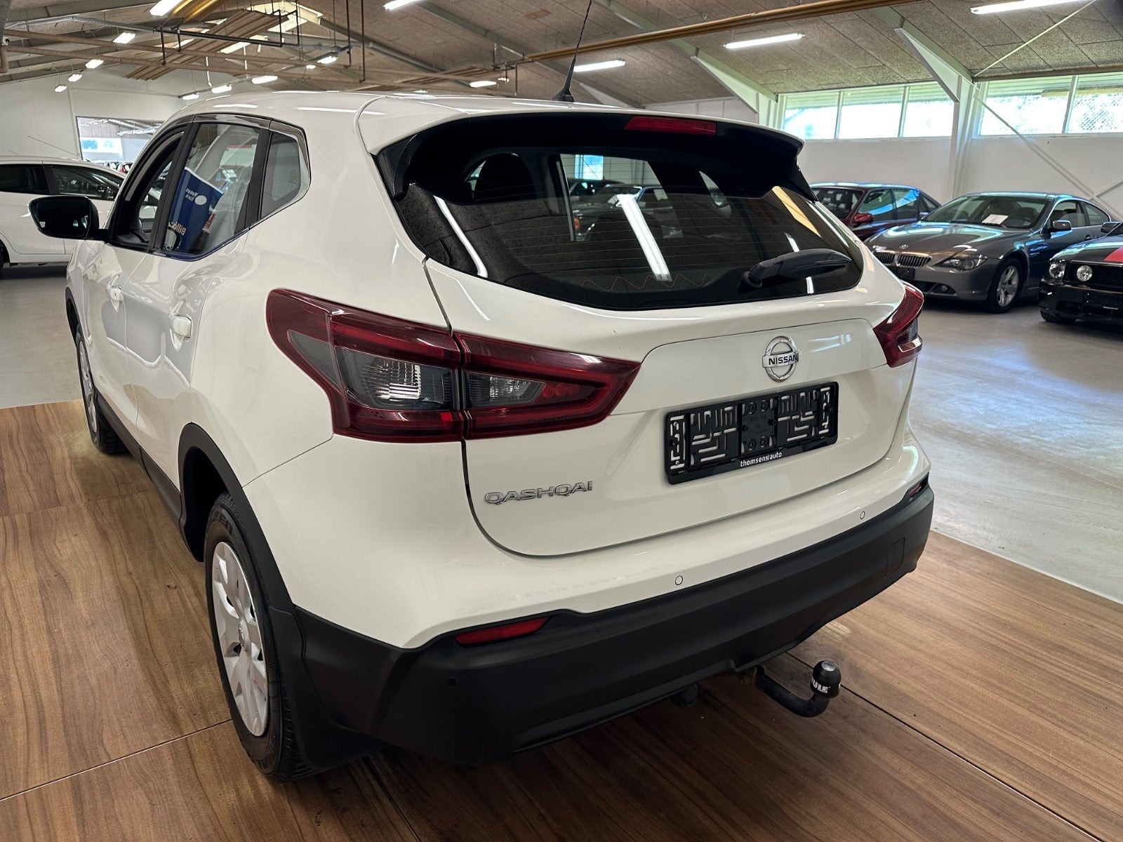 Hvid Nissan Qashqai fra 2021
