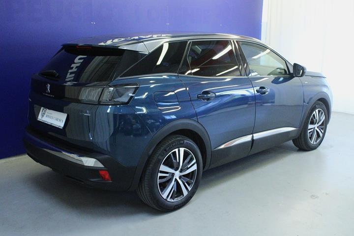 Blå Peugeot 3008 fra 2022