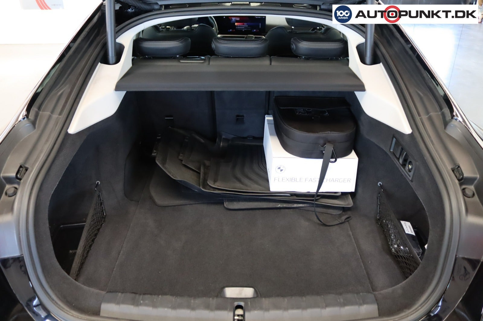 Sort BMW i4 fra 2023