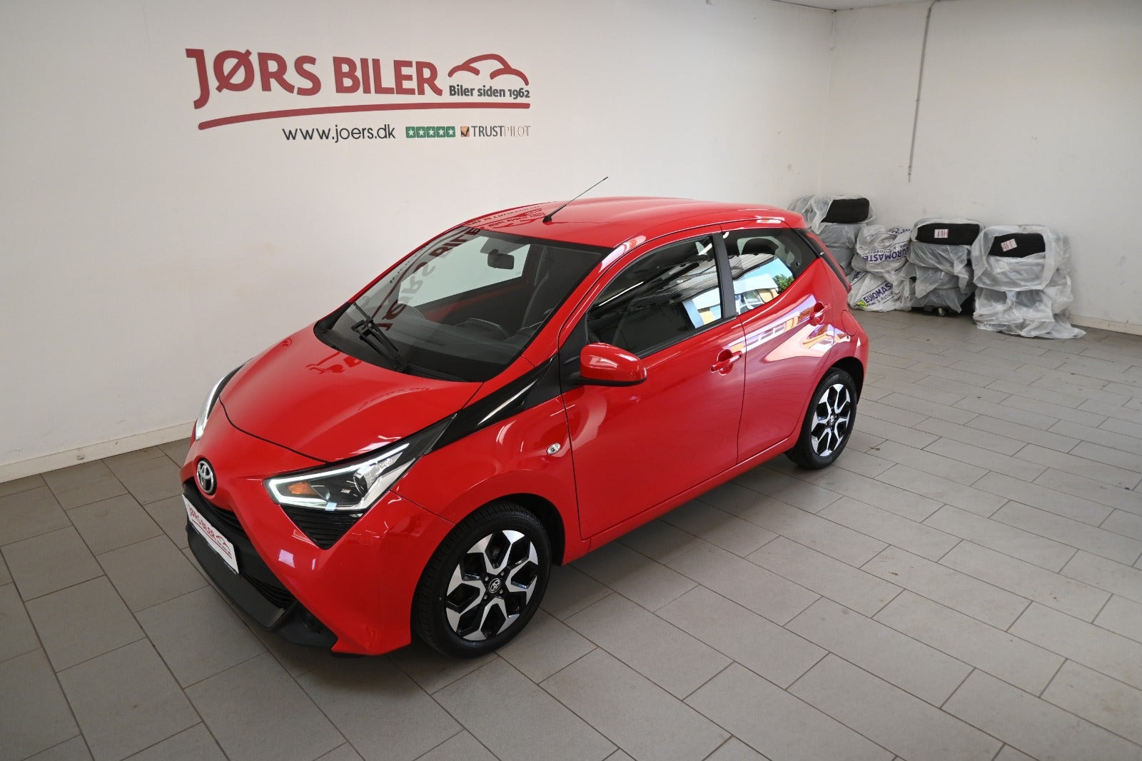 Rød Toyota Aygo fra 2019