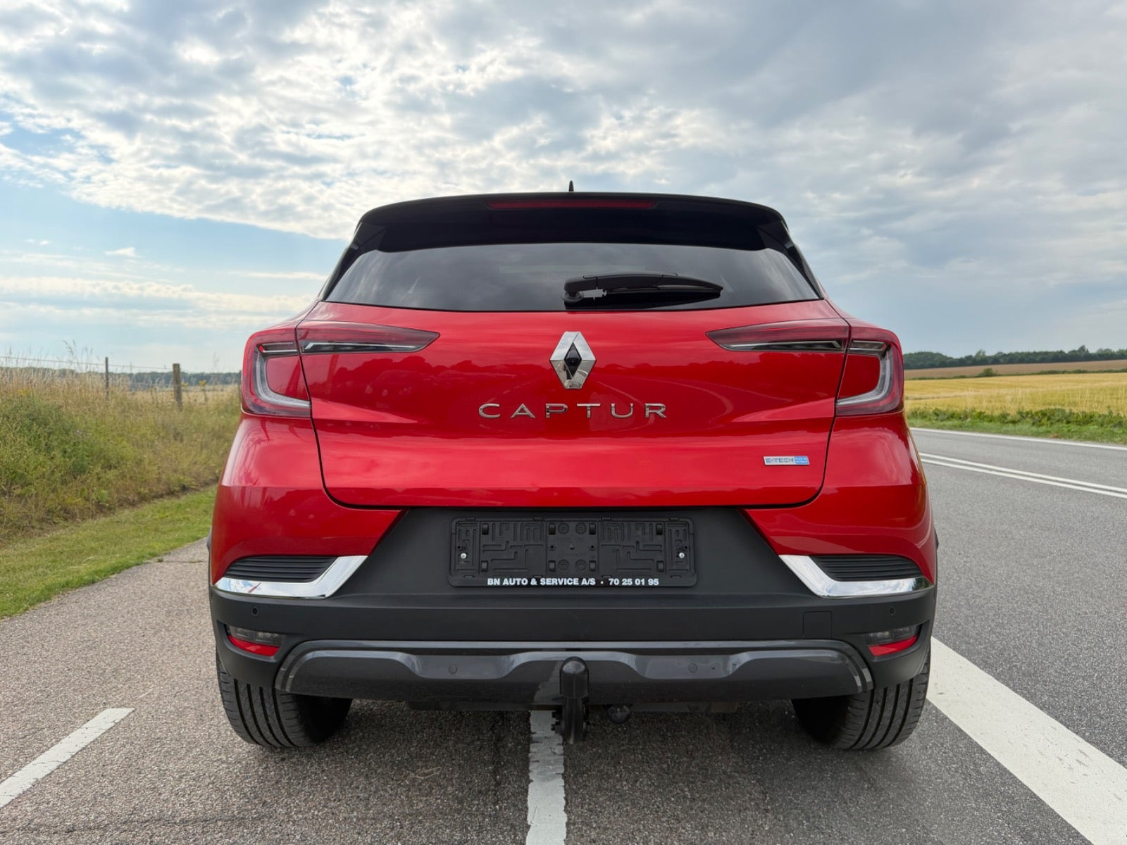 Rød Renault Captur fra 2021