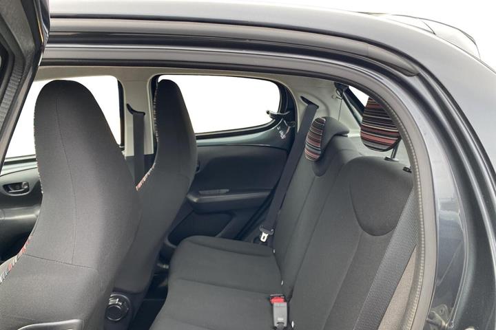 Grå Citroën C1 fra 2020