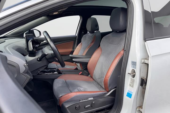 Hvid VW ID.4 fra 2021