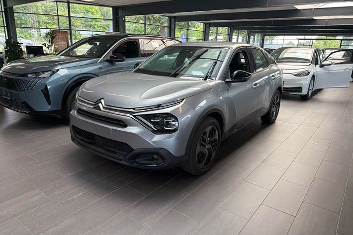 Grå Citroën ë-C4 fra 2024