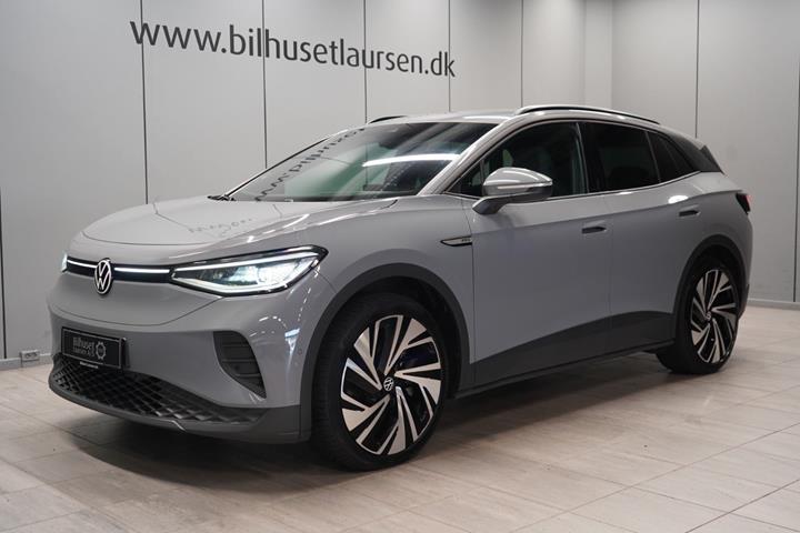 Grå VW ID.4 fra 2023 set udefra