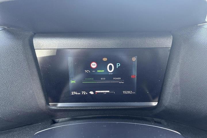 Grå Citroën ë-C4 X fra 2025