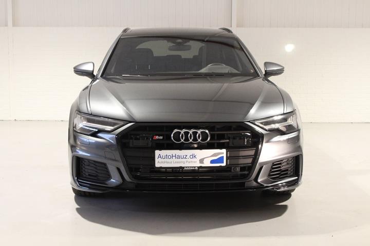Grå Audi S6 fra 2020