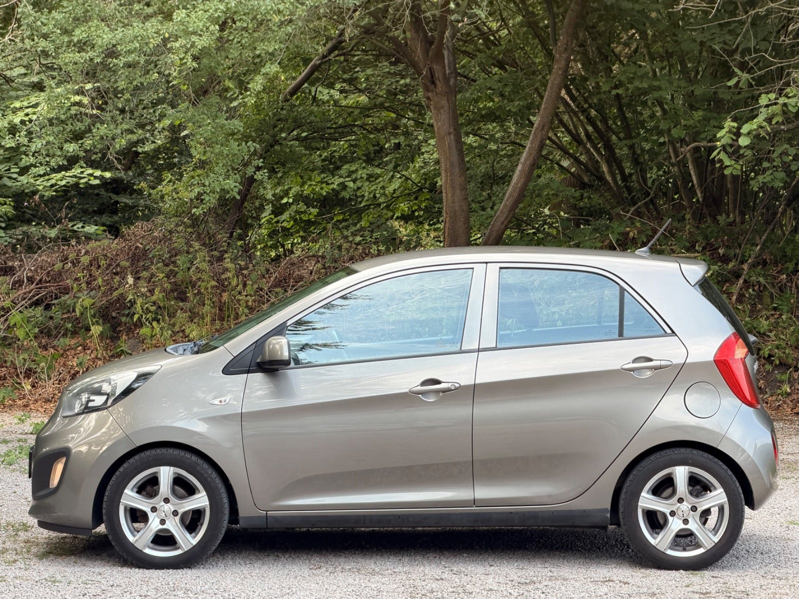 undefined Kia Picanto fra 2014