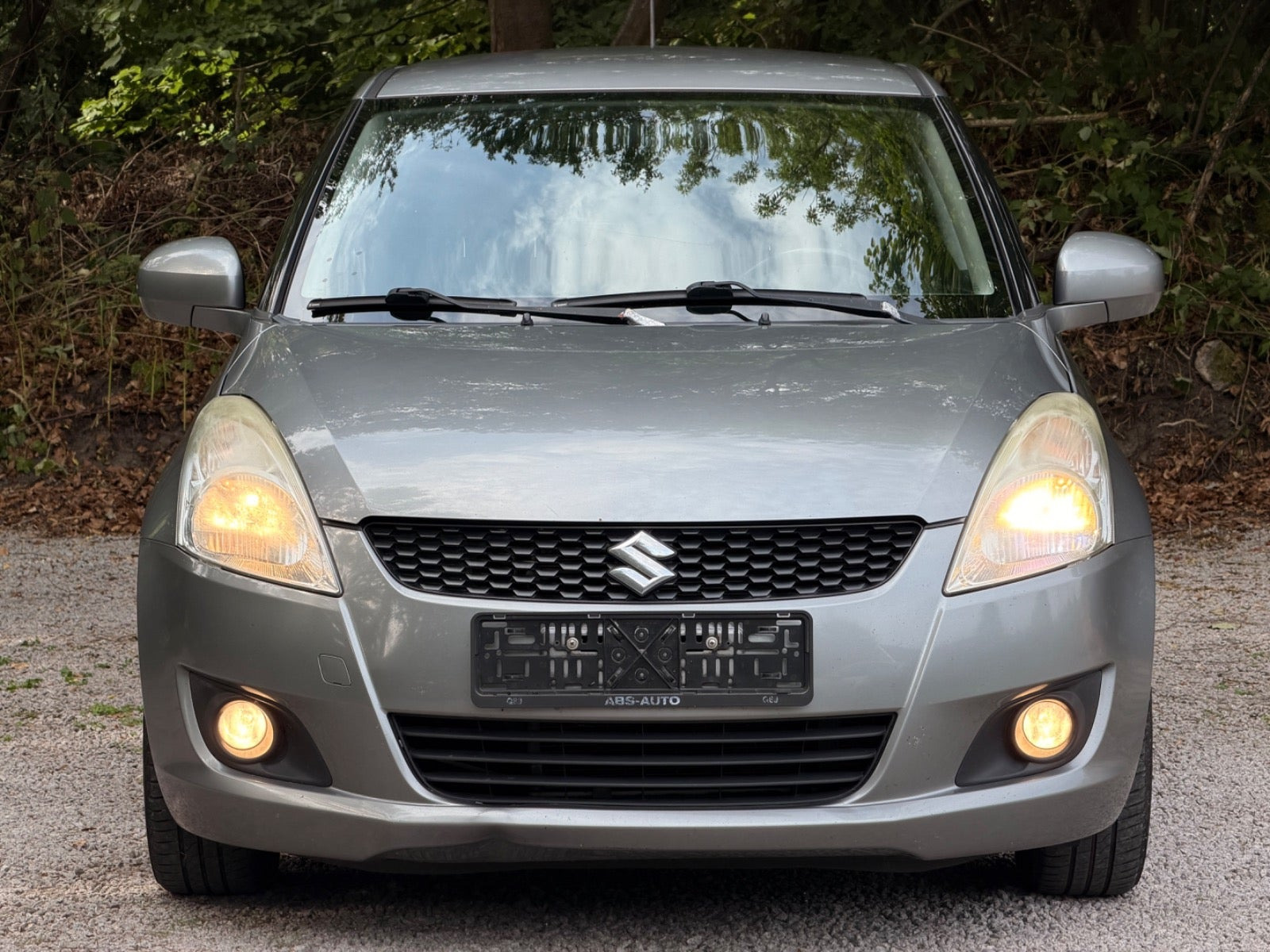 undefined Suzuki Swift fra 2011