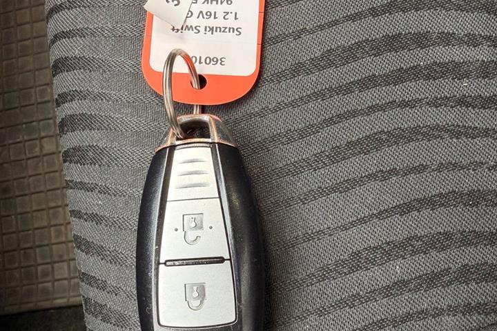 undefined Suzuki Swift fra 2011
