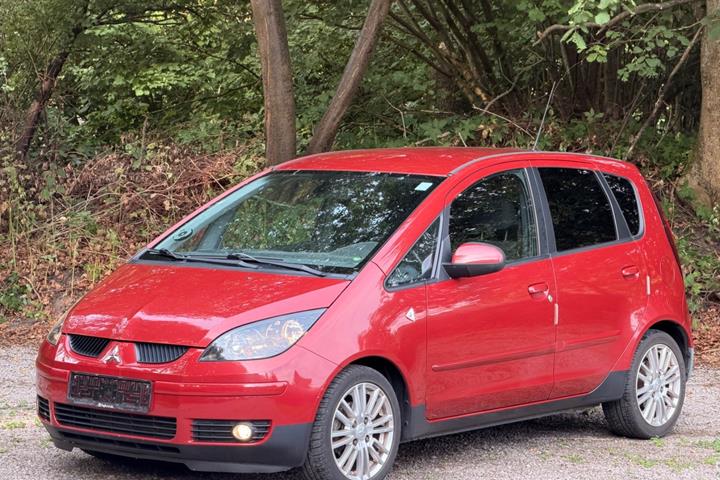undefined Mitsubishi Colt fra 2008