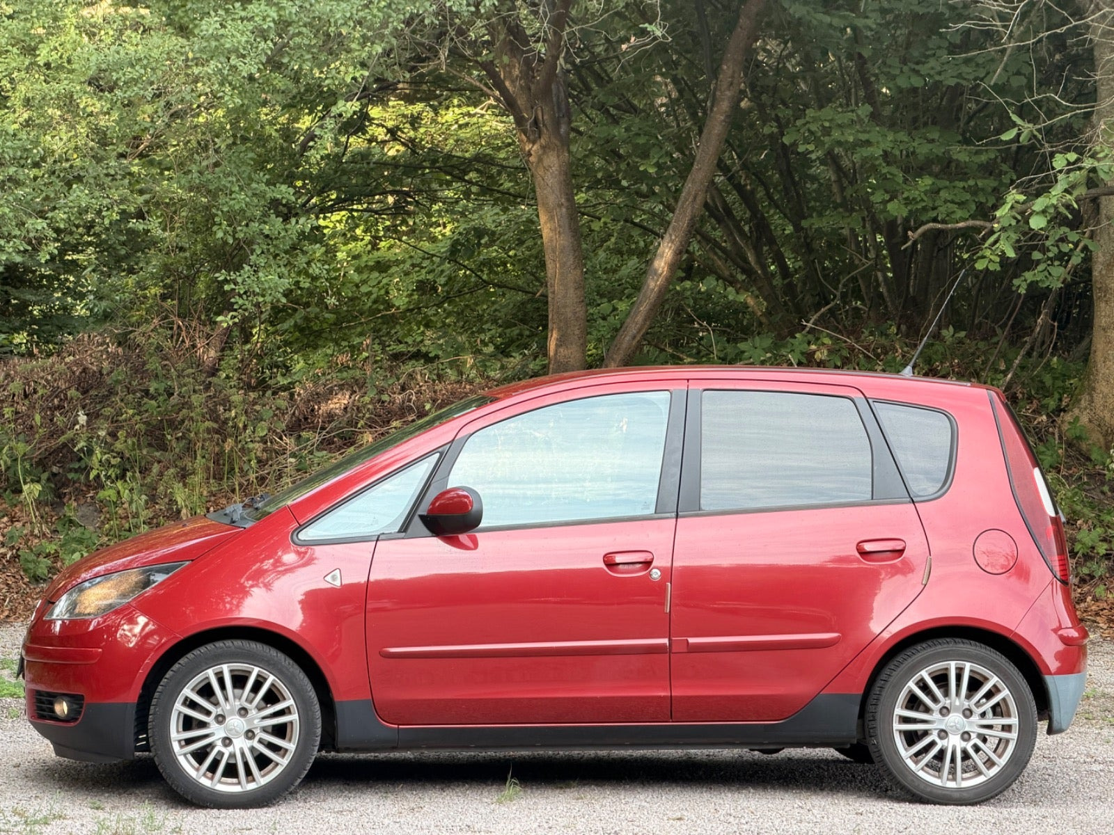 undefined Mitsubishi Colt fra 2008
