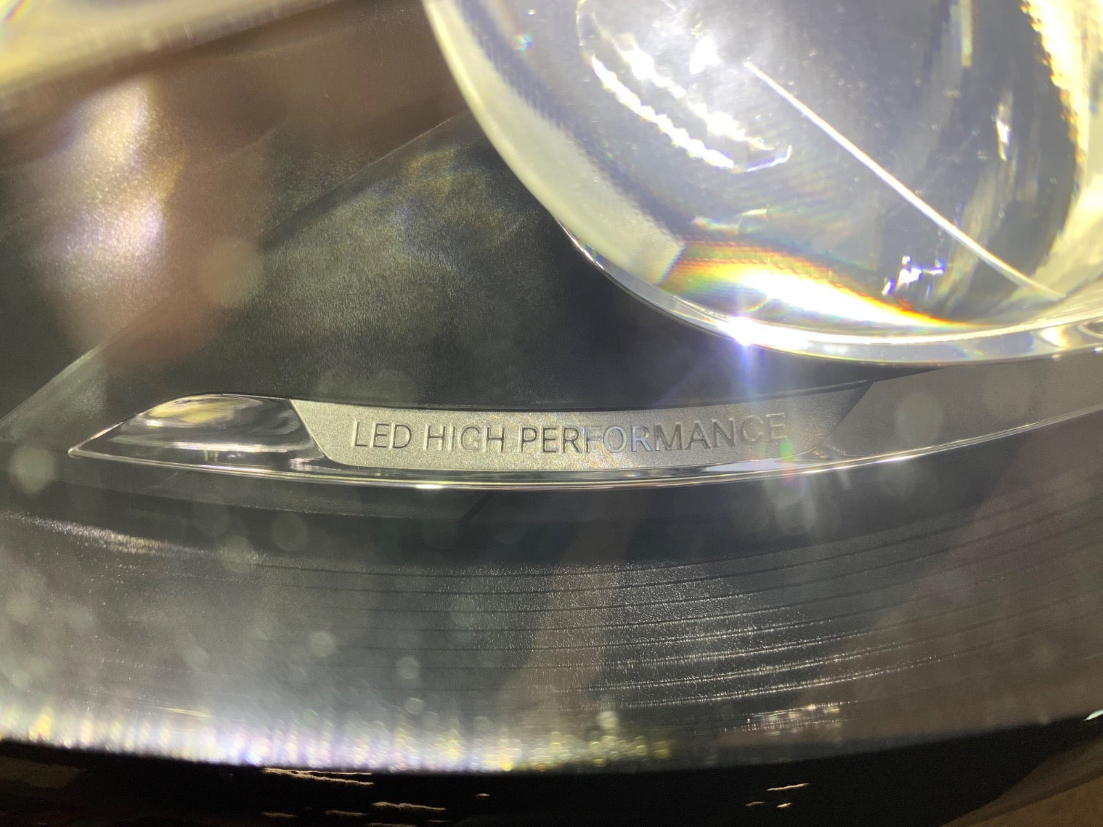 Sort Mercedes E200 d fra 2019
