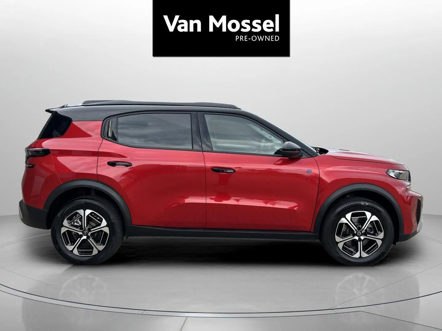 Rød Citroën e-C3 Aircross fra 2025