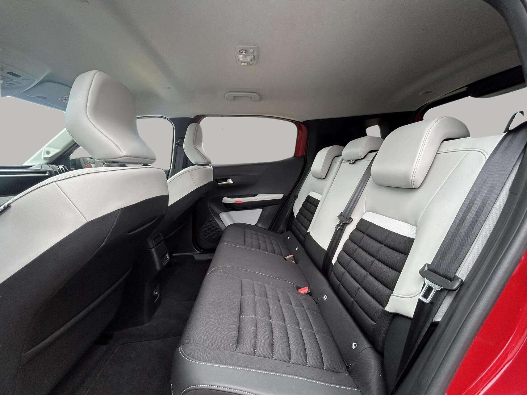 Rød Citroën e-C3 Aircross fra 2025