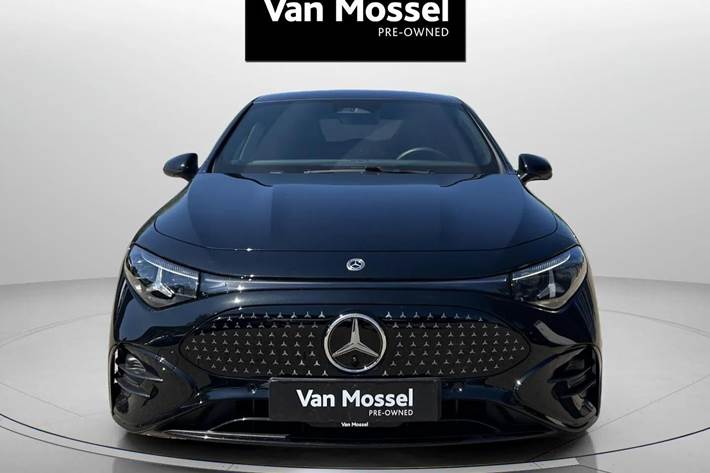 Sort Mercedes CLA250+ fra 2025