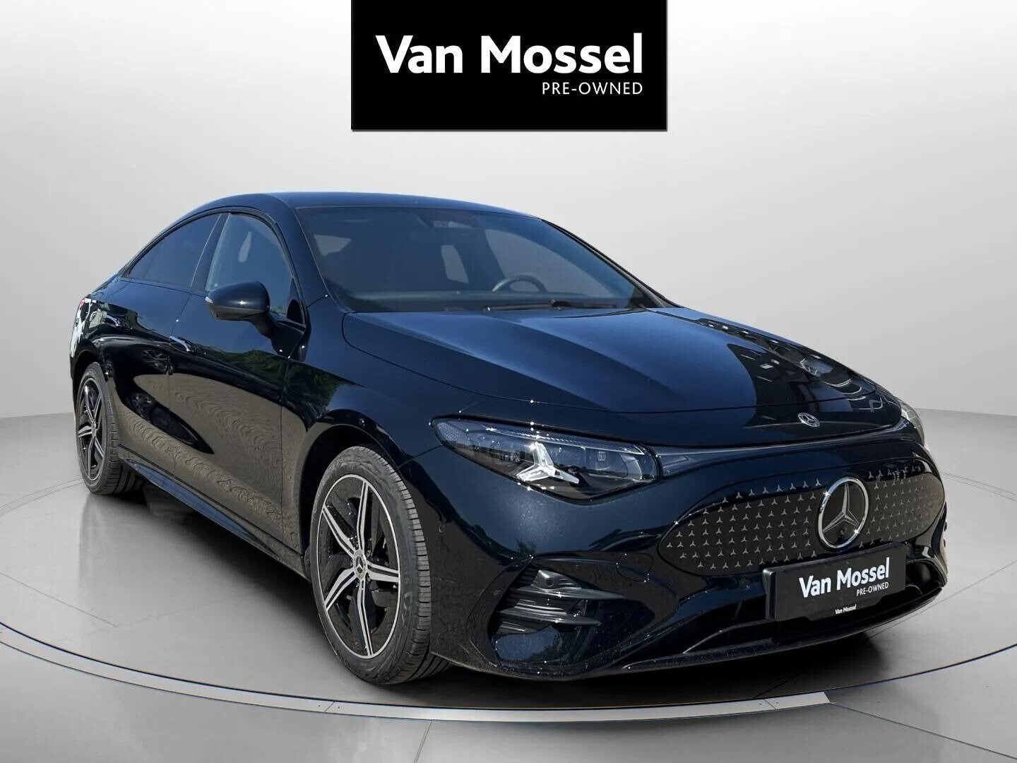 Sort Mercedes CLA250+ fra 2025