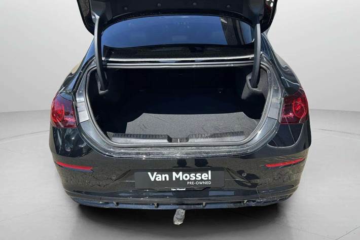 Sort Mercedes CLA250+ fra 2025