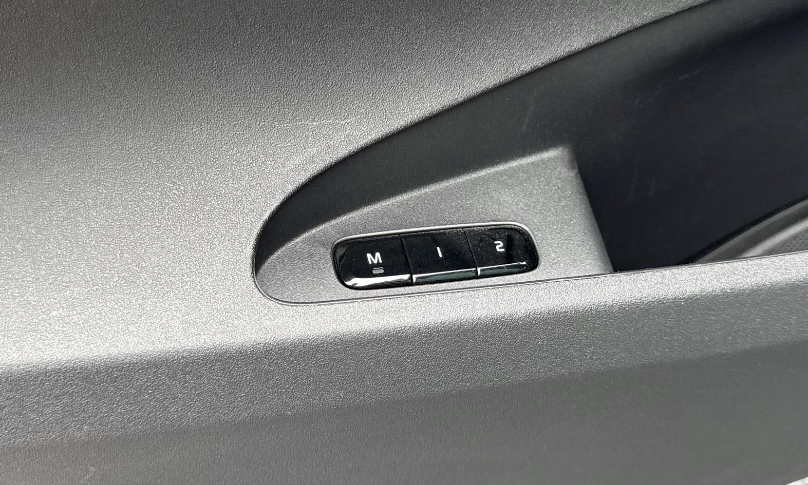 Hvid Polestar 2 fra 2023