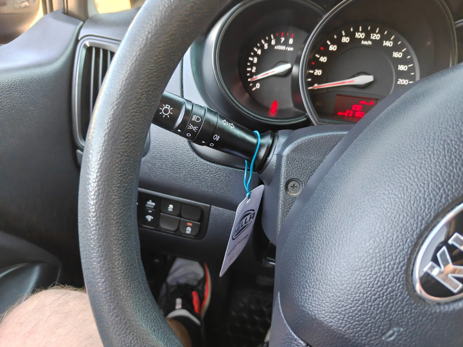 Gul Kia Rio fra 2014