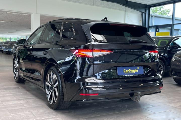 Sort Skoda Enyaq fra 2026