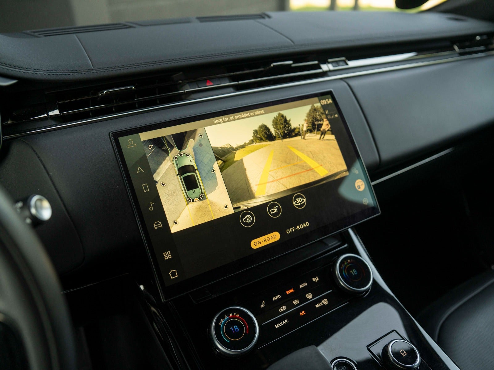 Grå Land Rover Range Rover sport fra 2022