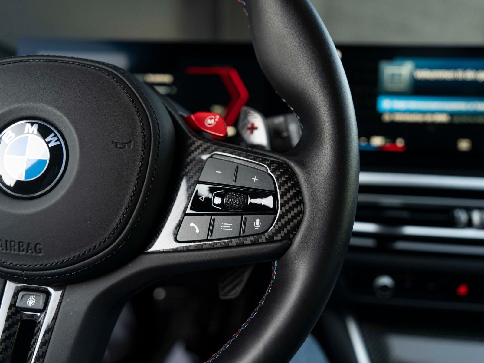 Sort BMW M3 fra 2024