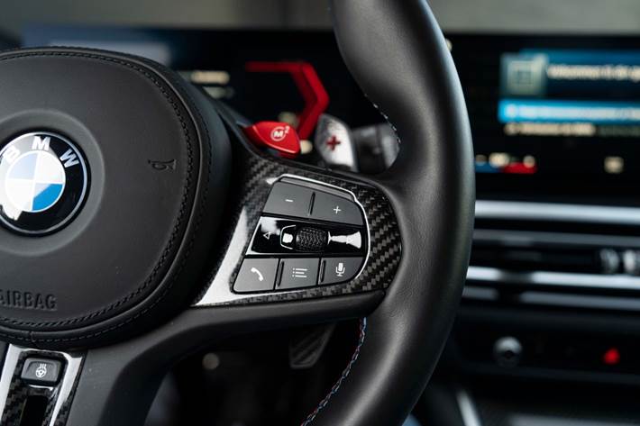 Sort BMW M3 fra 2024