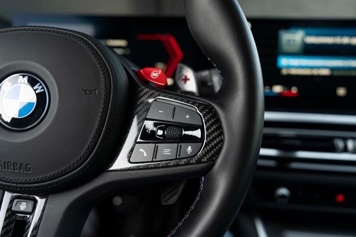 Sort BMW M3 fra 2024
