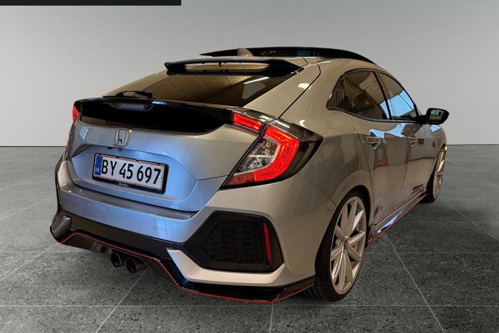 Sølv Honda Civic fra 2017