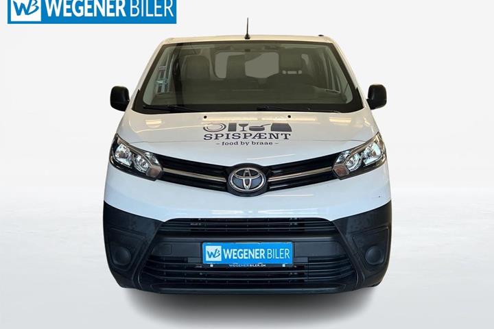 Hvid Toyota ProAce fra 2018