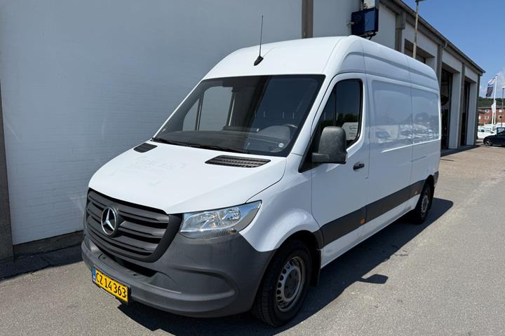 Hvid Mercedes Sprinter 214 fra 2020